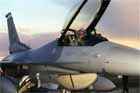 F-16 Photo