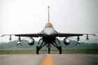 F-16 Photo