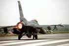 F-16 Photo