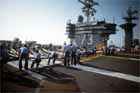 CVN 73 Photo